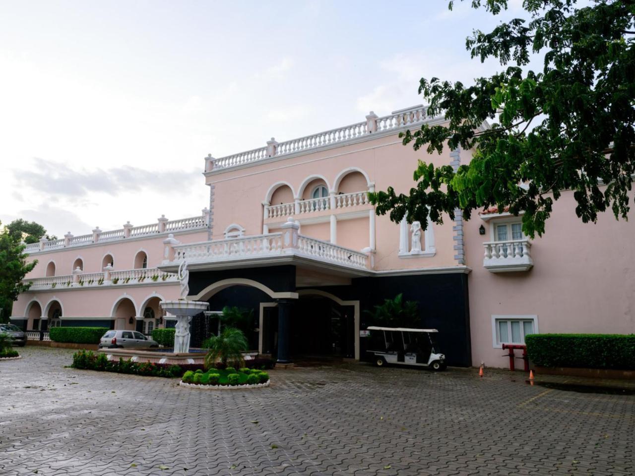 Club Mahindra Emerald Palms, Goa Benaulim Exterior foto